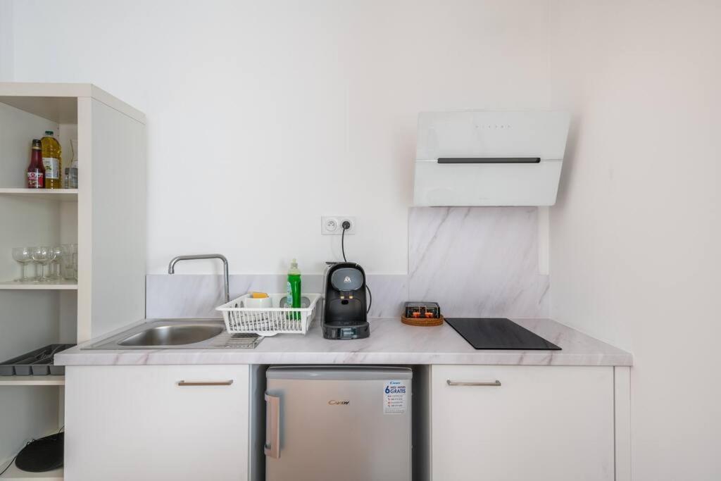 Le Bambou: Grand Au Calme, Climatise, 5 Min De La Gare Apartment